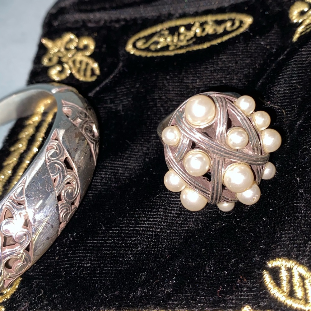 Brighton bracelet and ring with pearls like stone